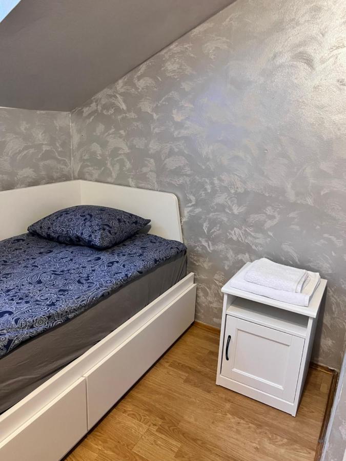 Hostel Homies Inn Celiny  Eksteriør billede