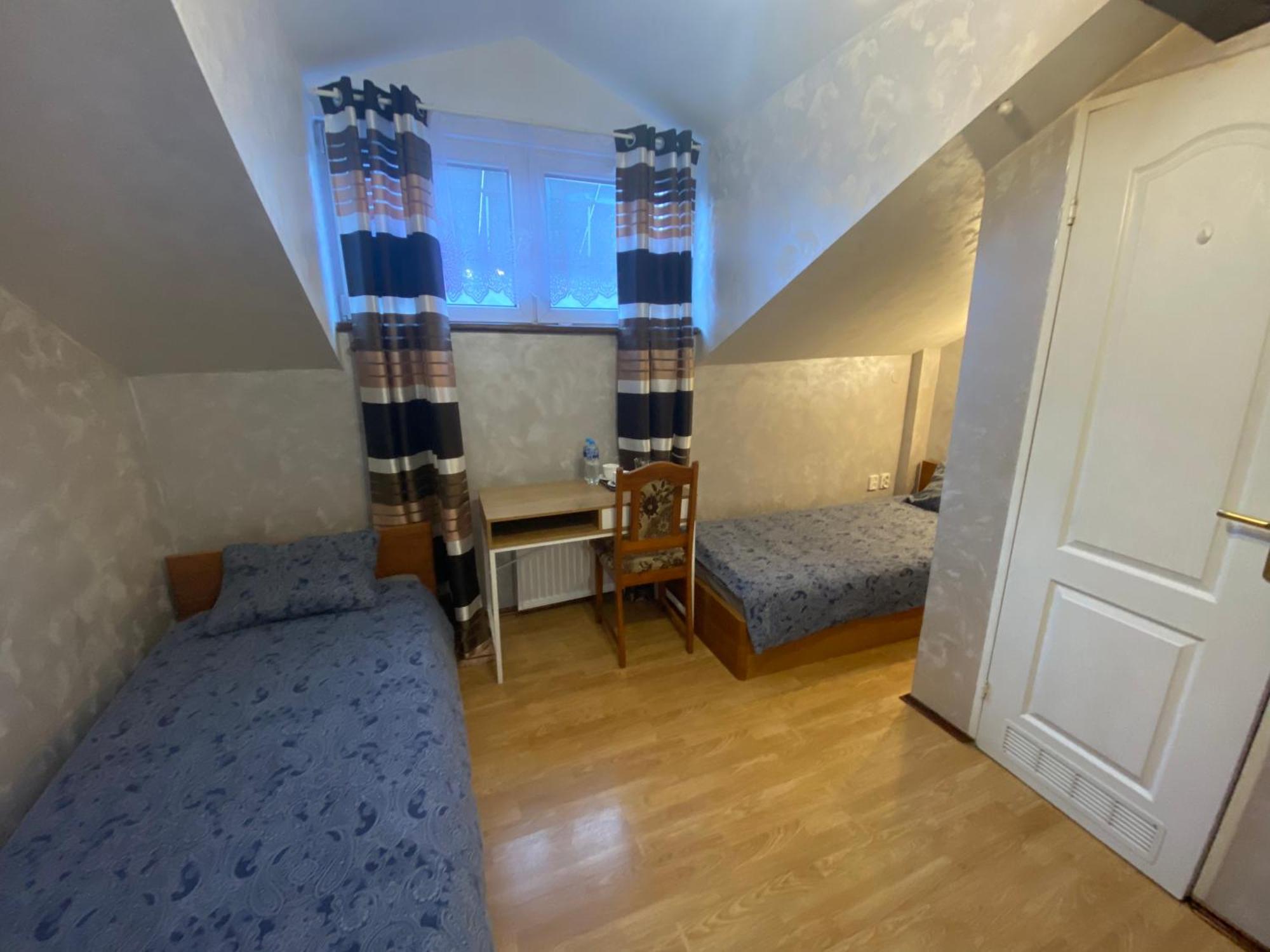 Hostel Homies Inn Celiny  Eksteriør billede